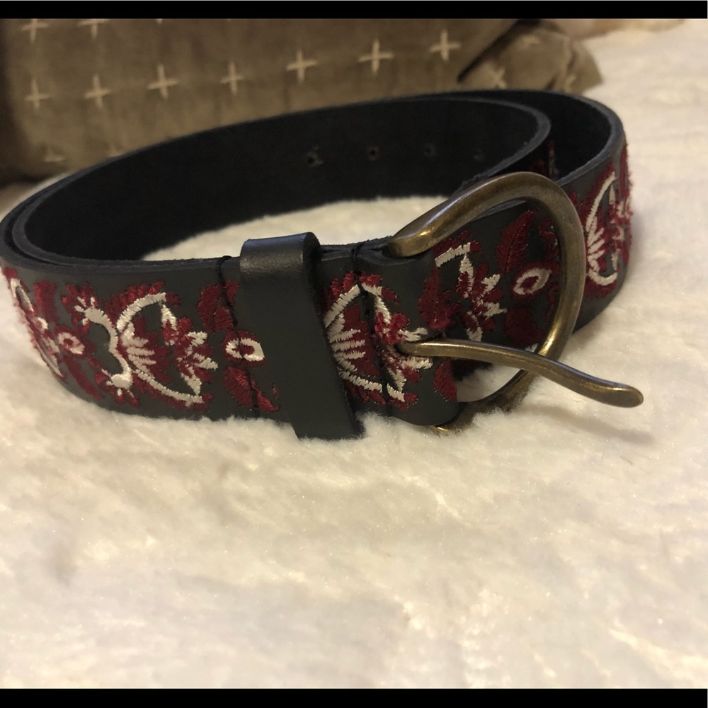 Lucky brand belt